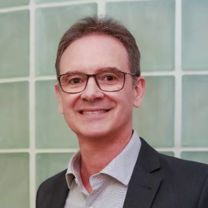 Dr. Guilherme Santiago (AMG)