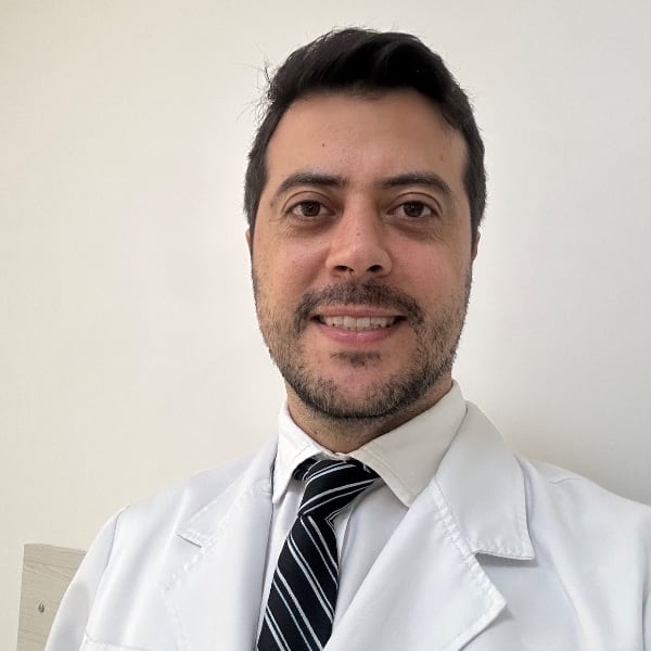 Dr. Francisco Penna (AMG)