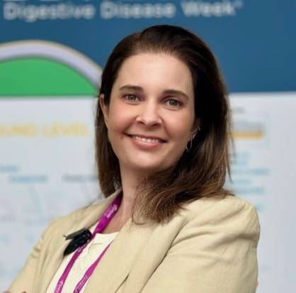 Dra. Ana Flávia Passos (AMG)