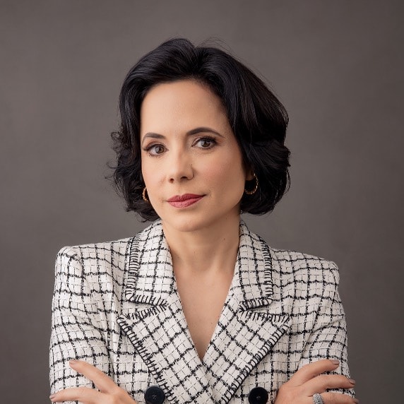 Dra. Isabela Elias (SMCP)