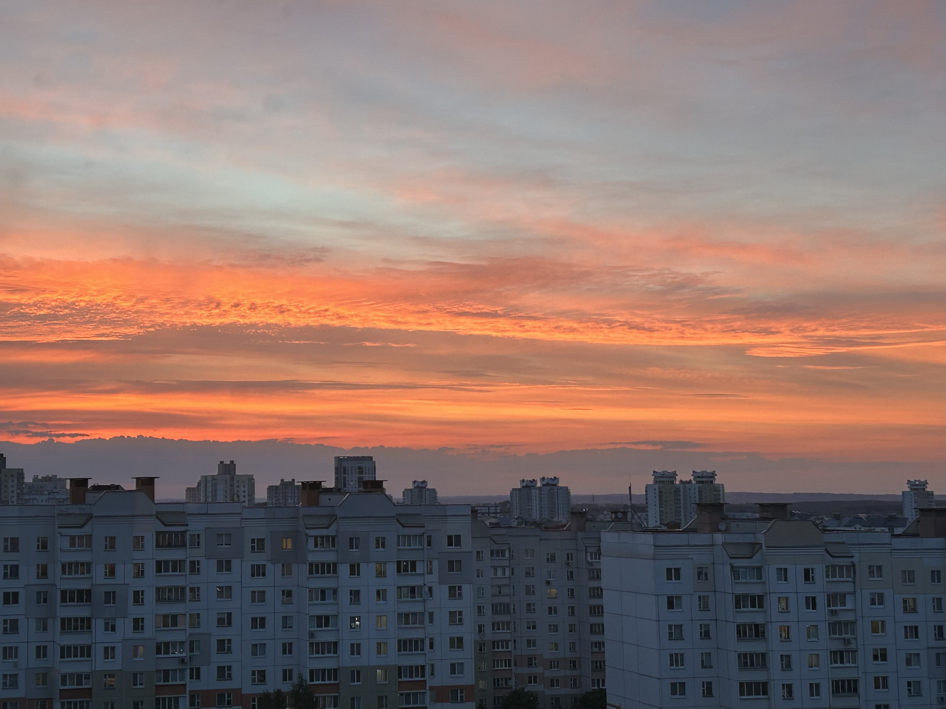 Sunset by evchmi in Минск, Беларусь