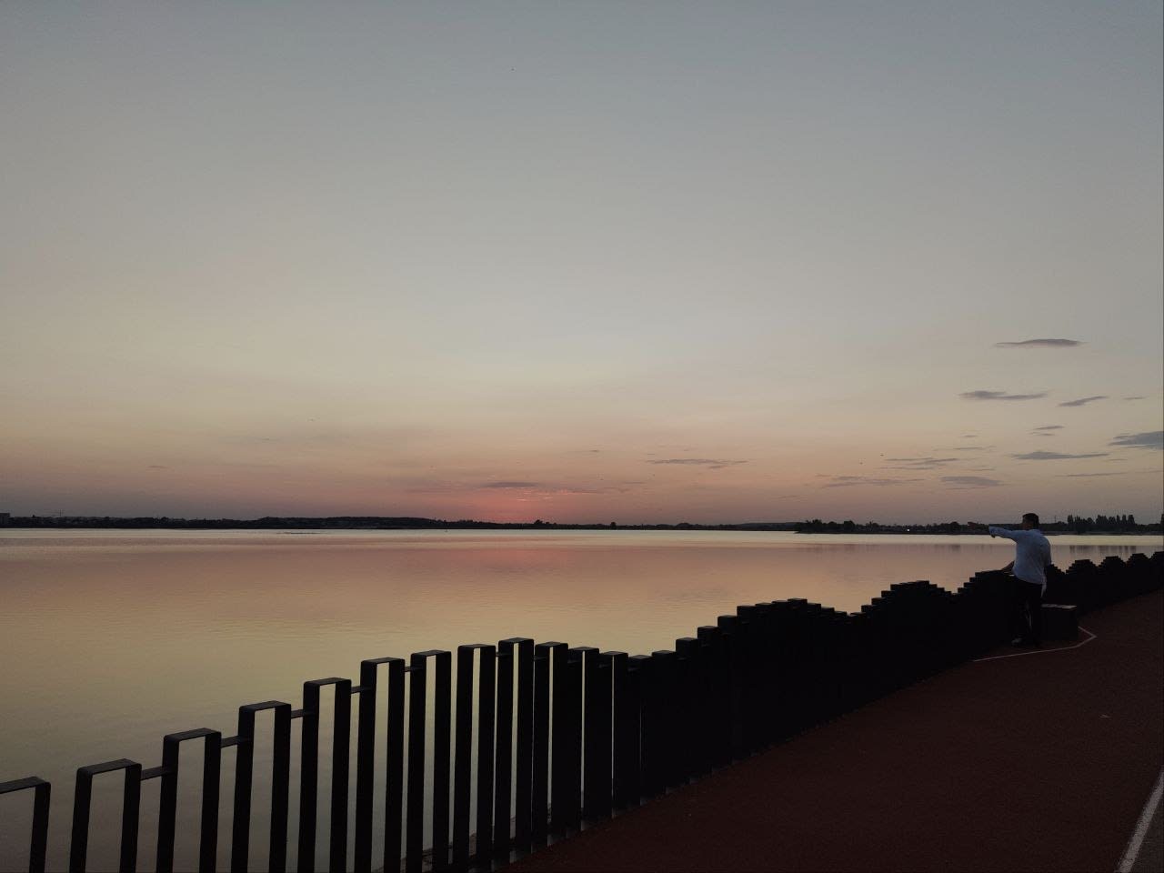 Tramonto di raquel a Bucareste, Roménia