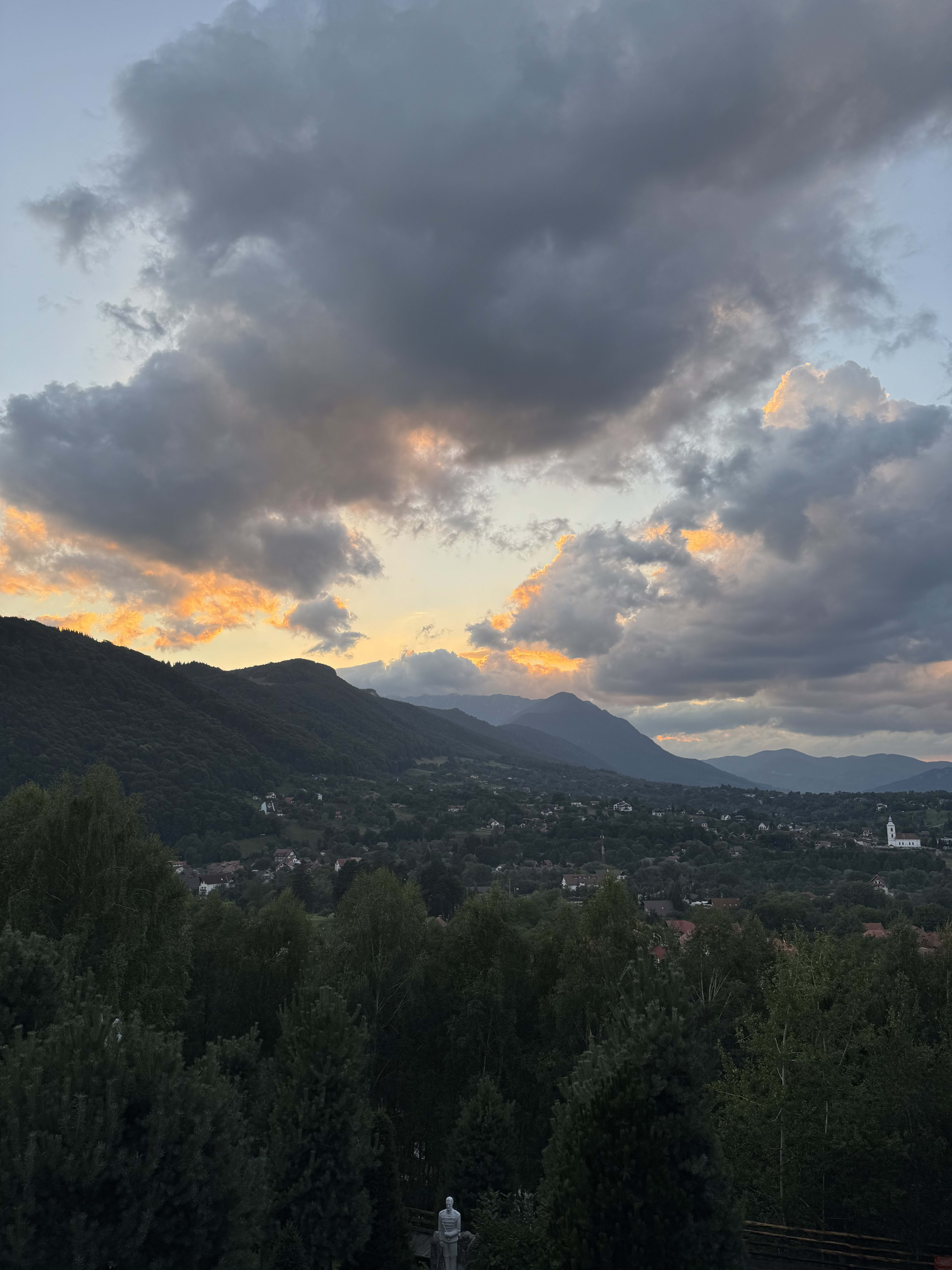 Tramonto di mihaisirbu a Predeluț, Romania