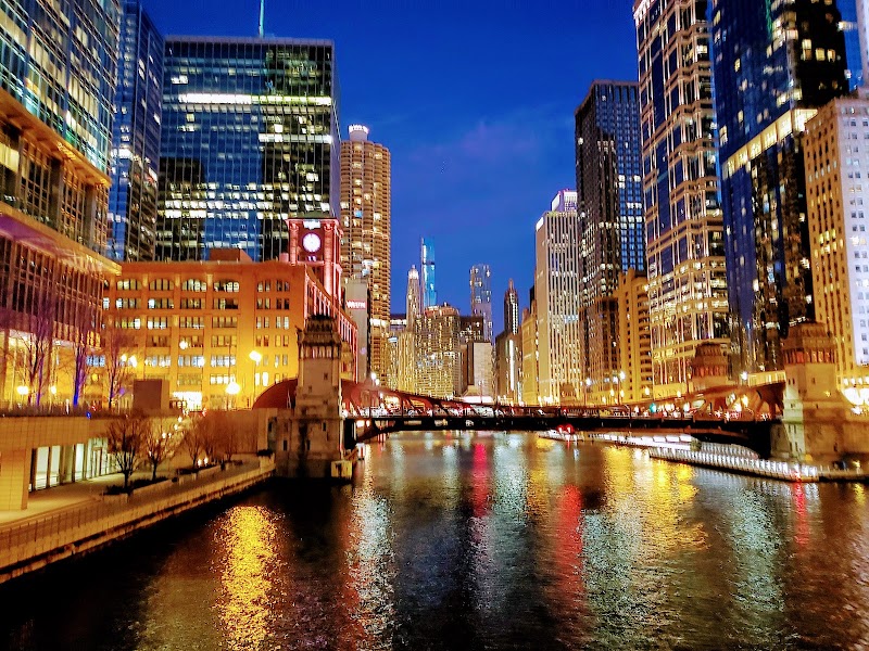 Chicago Riverwalk photo 3