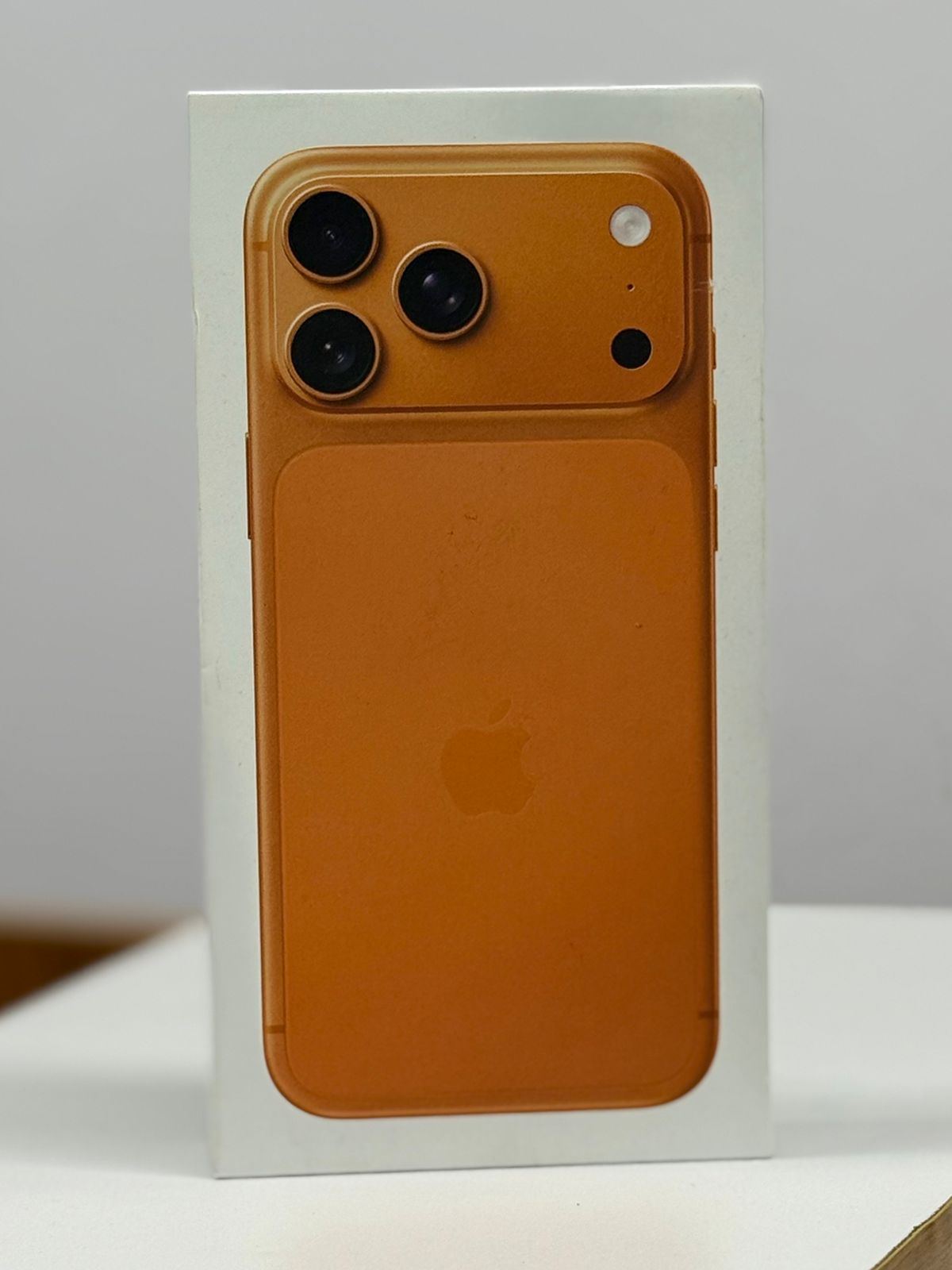 Apple iPhone 17 Pro Max Smartphone