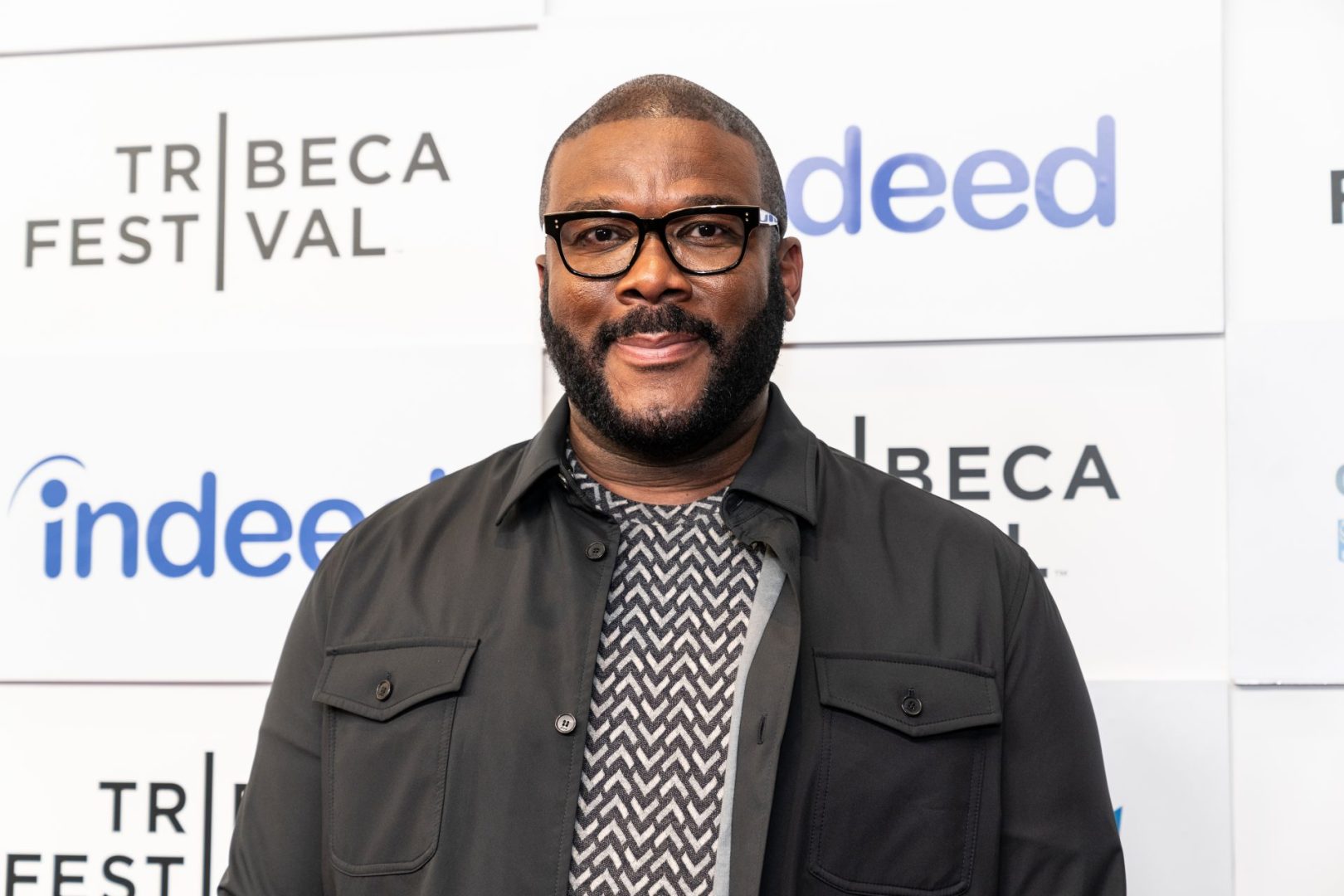Tyler Perry Pays Off Mortgage Of 85-Year-Old Homeless Grandmother ...