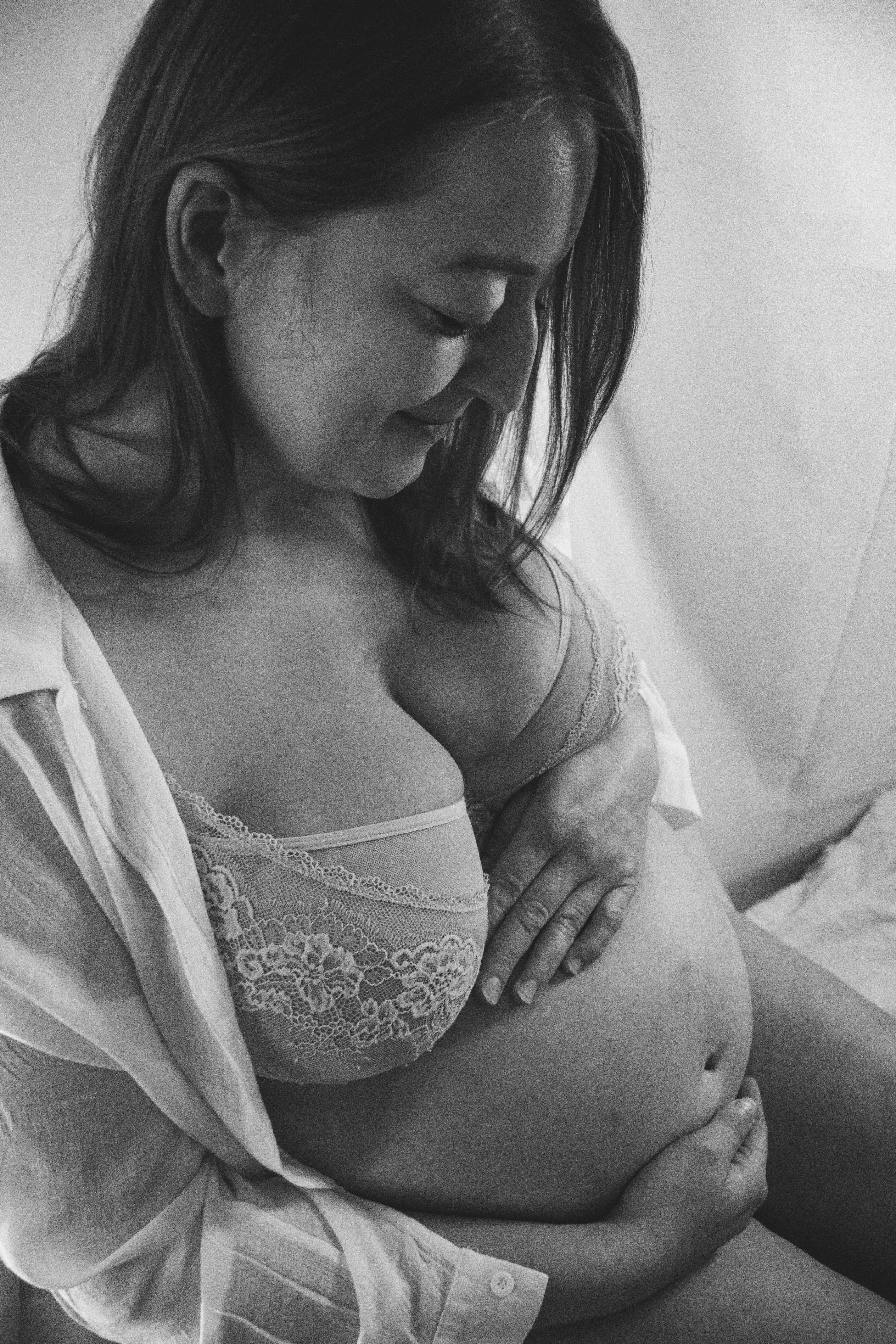 Kobieta w ciazy. Sesja fotograficzna w Trojmiescie.