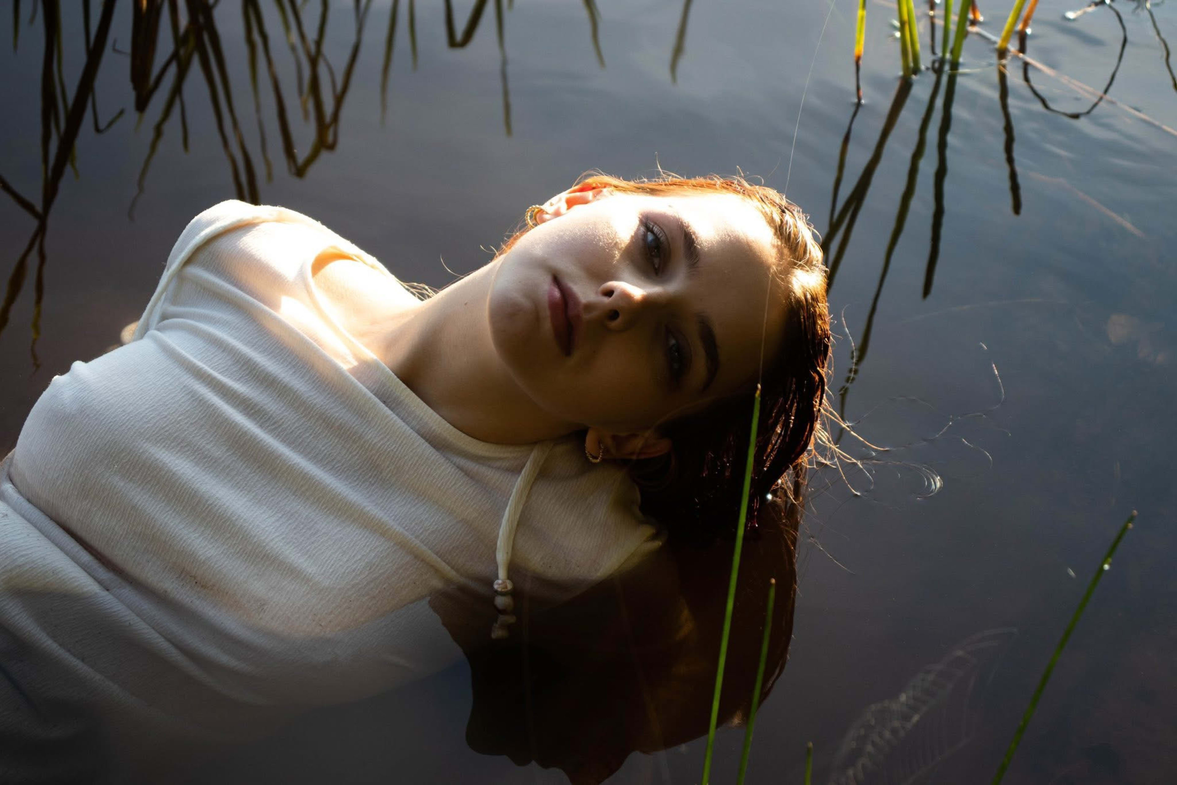 sesja portret w jeziorze natura fotograf