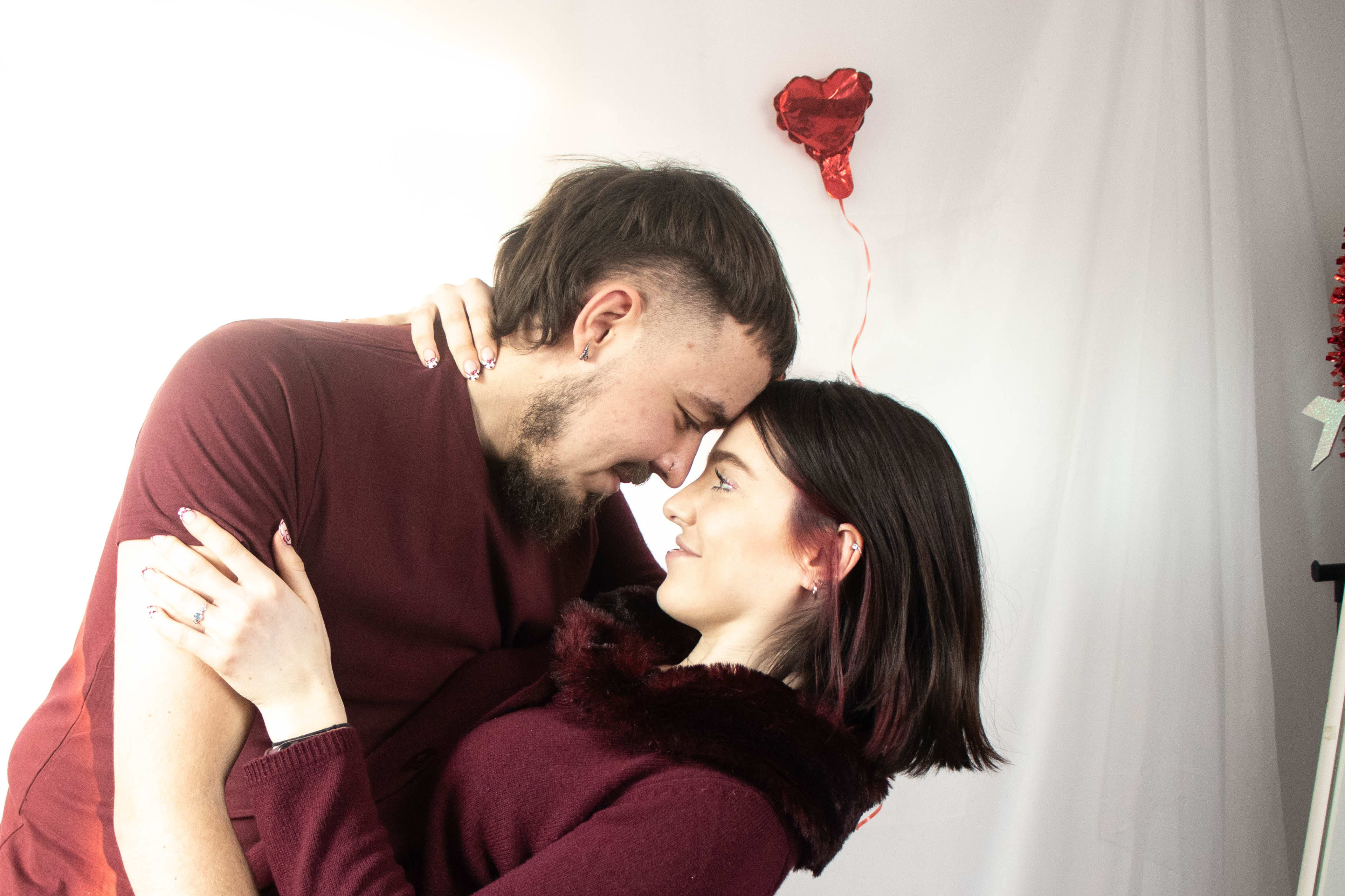 Sesja narzeczenska w domu . fotografia w trojmiescie.