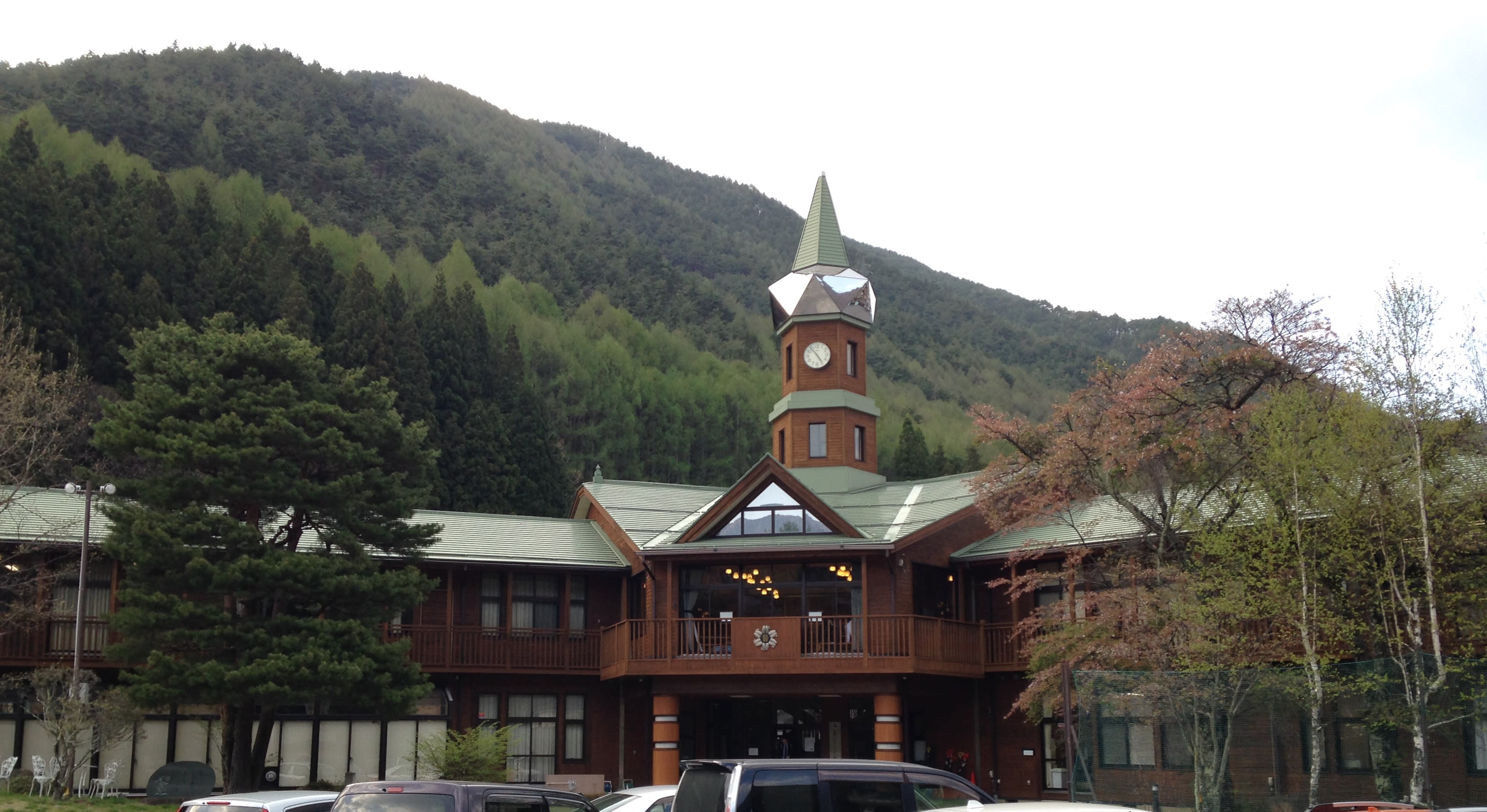 NieKawa Elementary School - Image 3