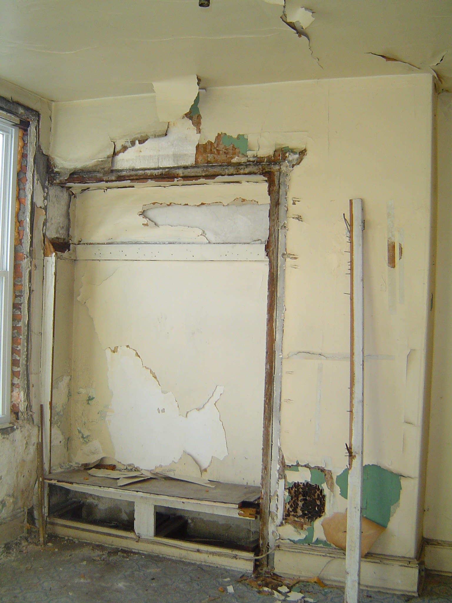 Revell House - Image 5