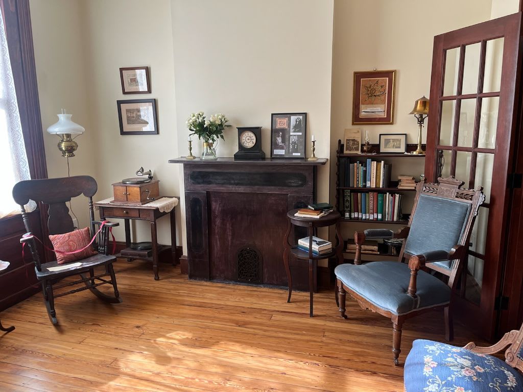 Revell House - Image 9