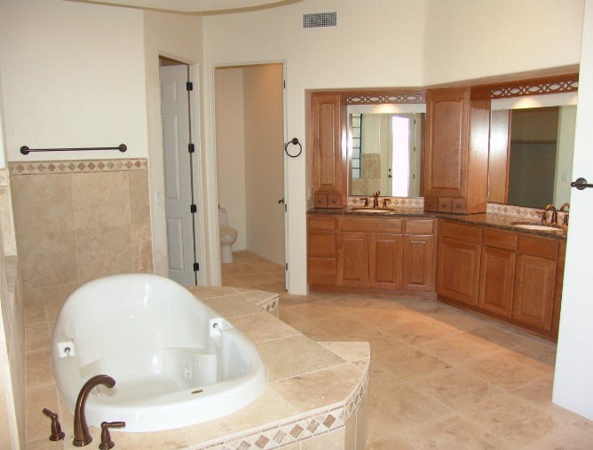 Mohadjer-Jasbi Residence - Image 3