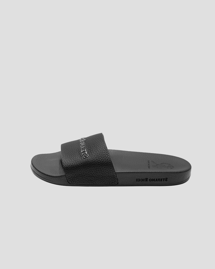 Luxury Slides – Pure Elegance & Comfort