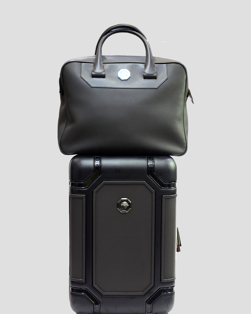trolley set in genuine leather and carbon – Elegant & Functional Travel