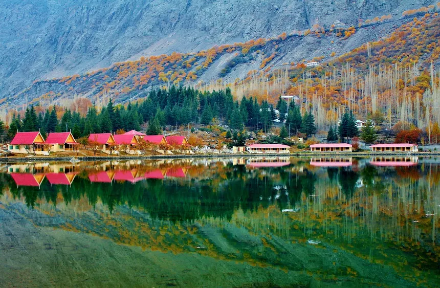 Skardu Valley - Shangrila Lake