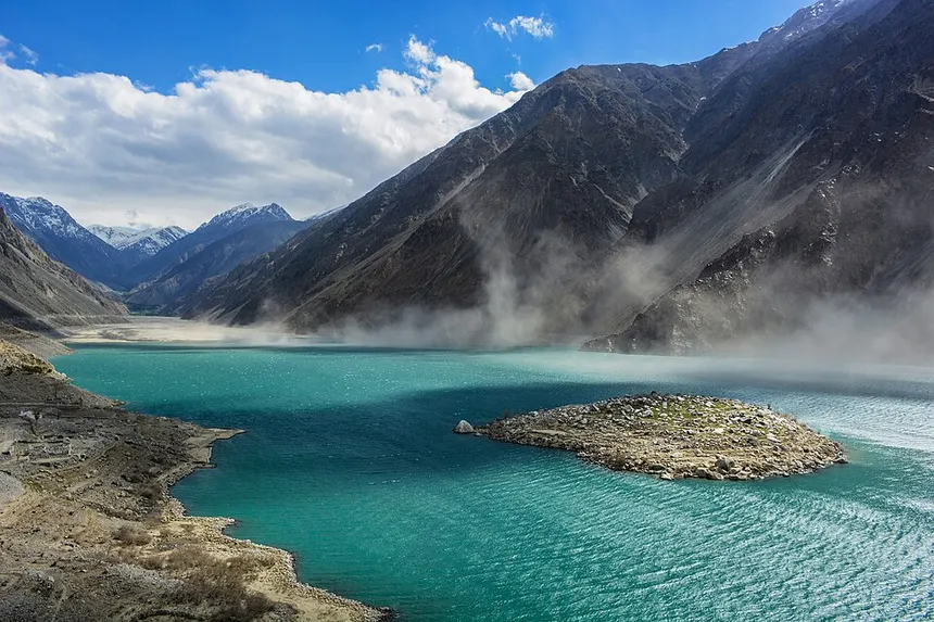Skardu Valley - Satpara Lake