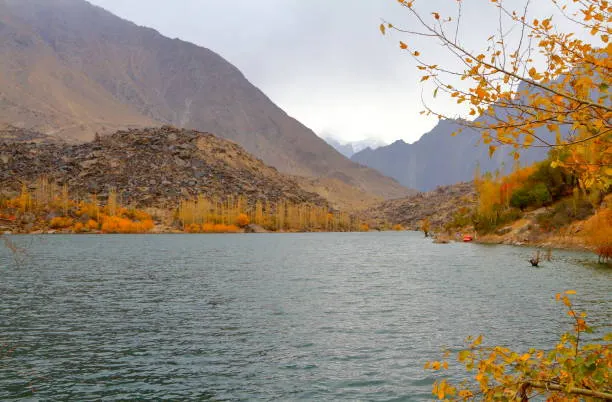 Skardu Valley - Upper Kachura Lake