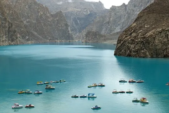 Hunza Valley - Attabad Lake