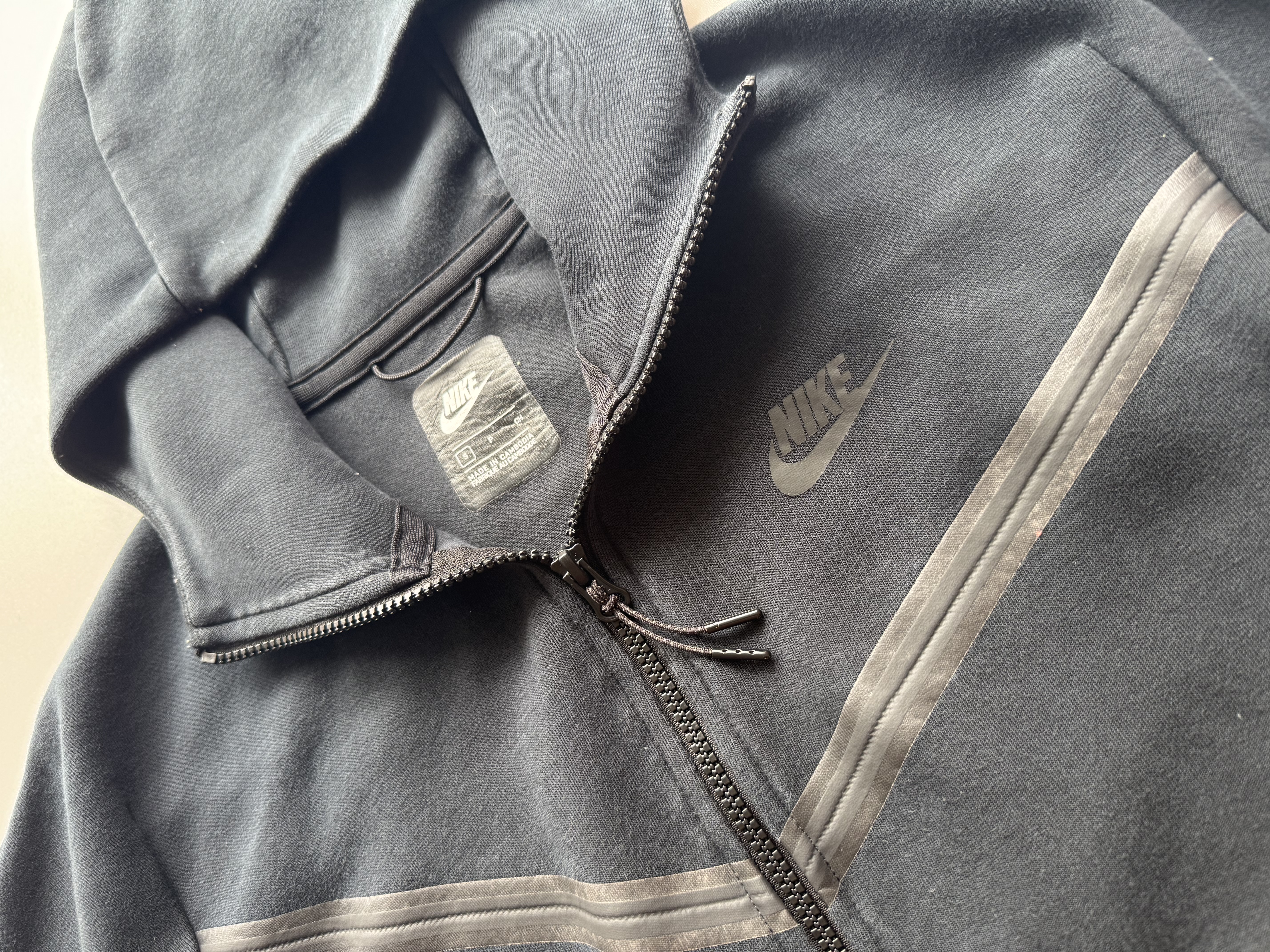 Nike Tech Fleece 2021 Hover