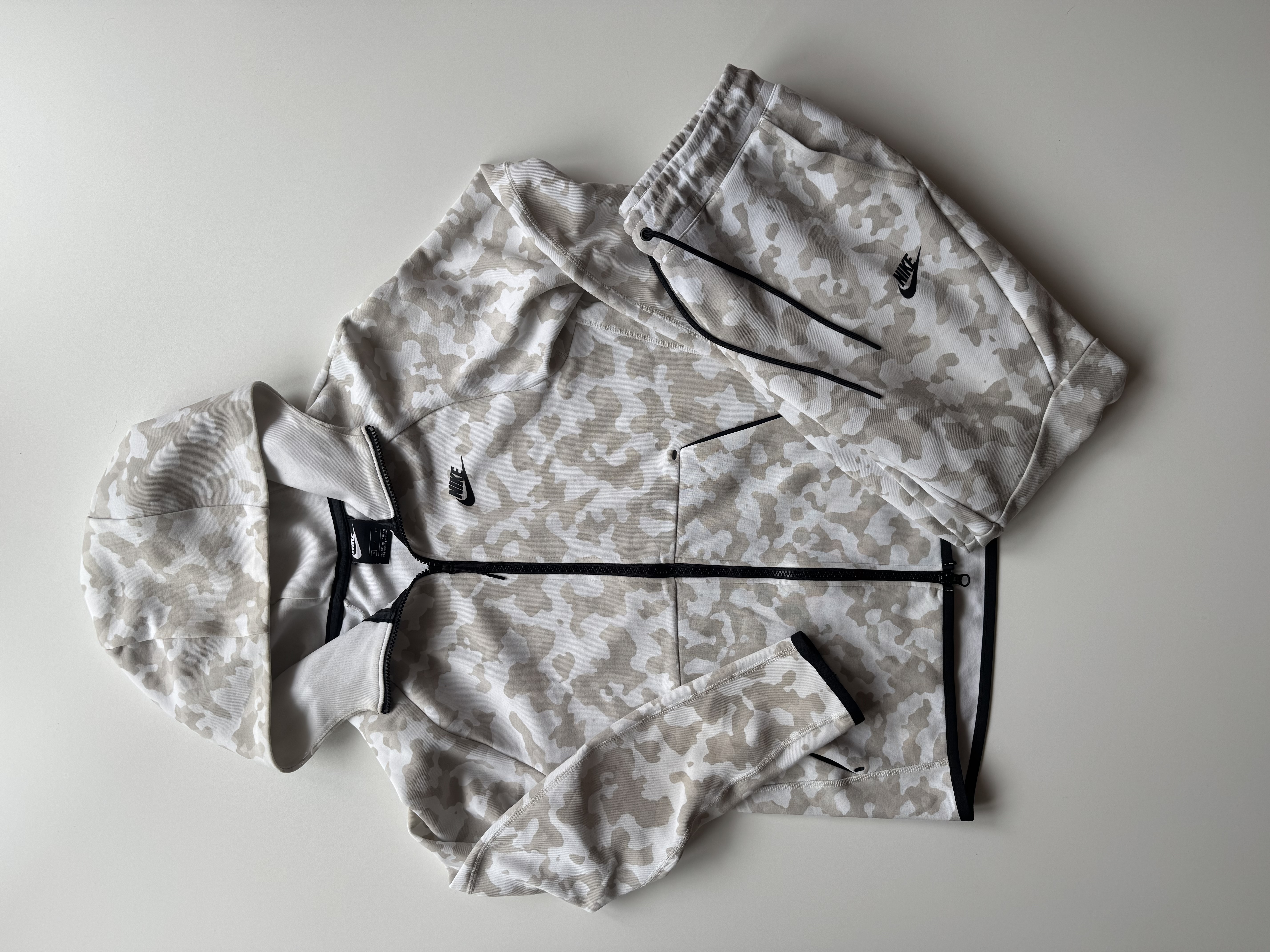 Nike Tech Fleece 2019