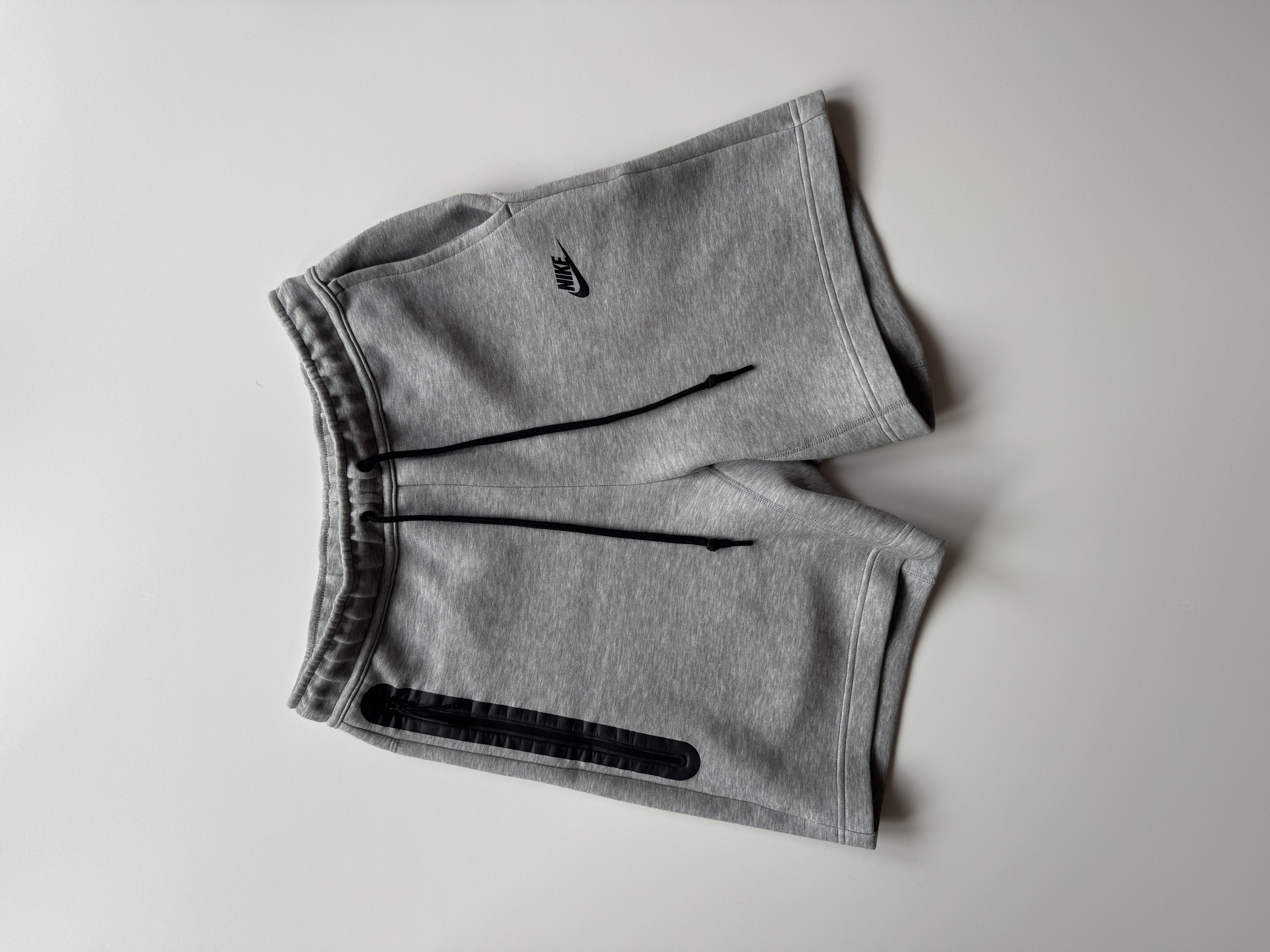 Nike Tech Fleece 2023