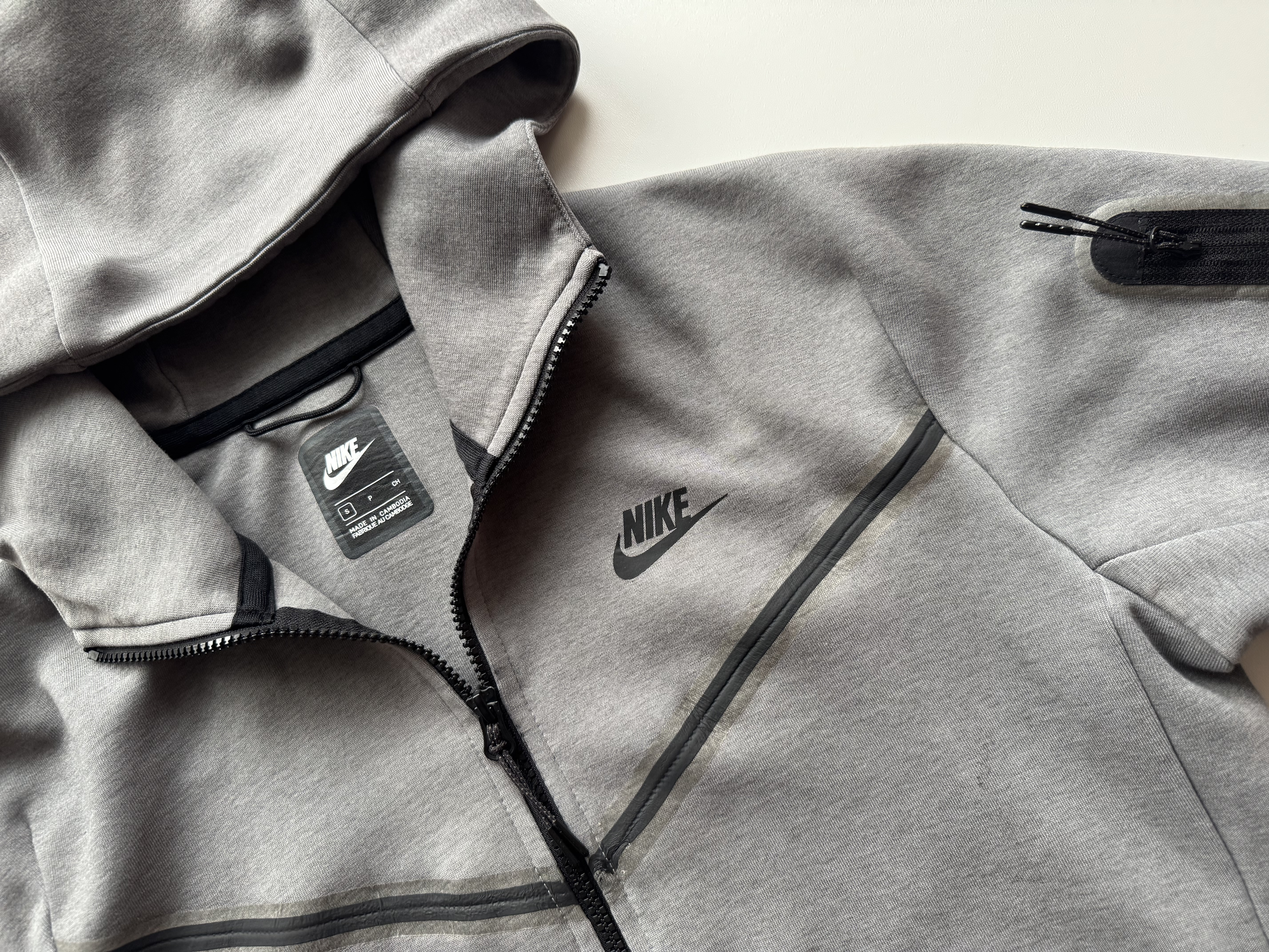 Nike Tech Fleece 2021 Hover