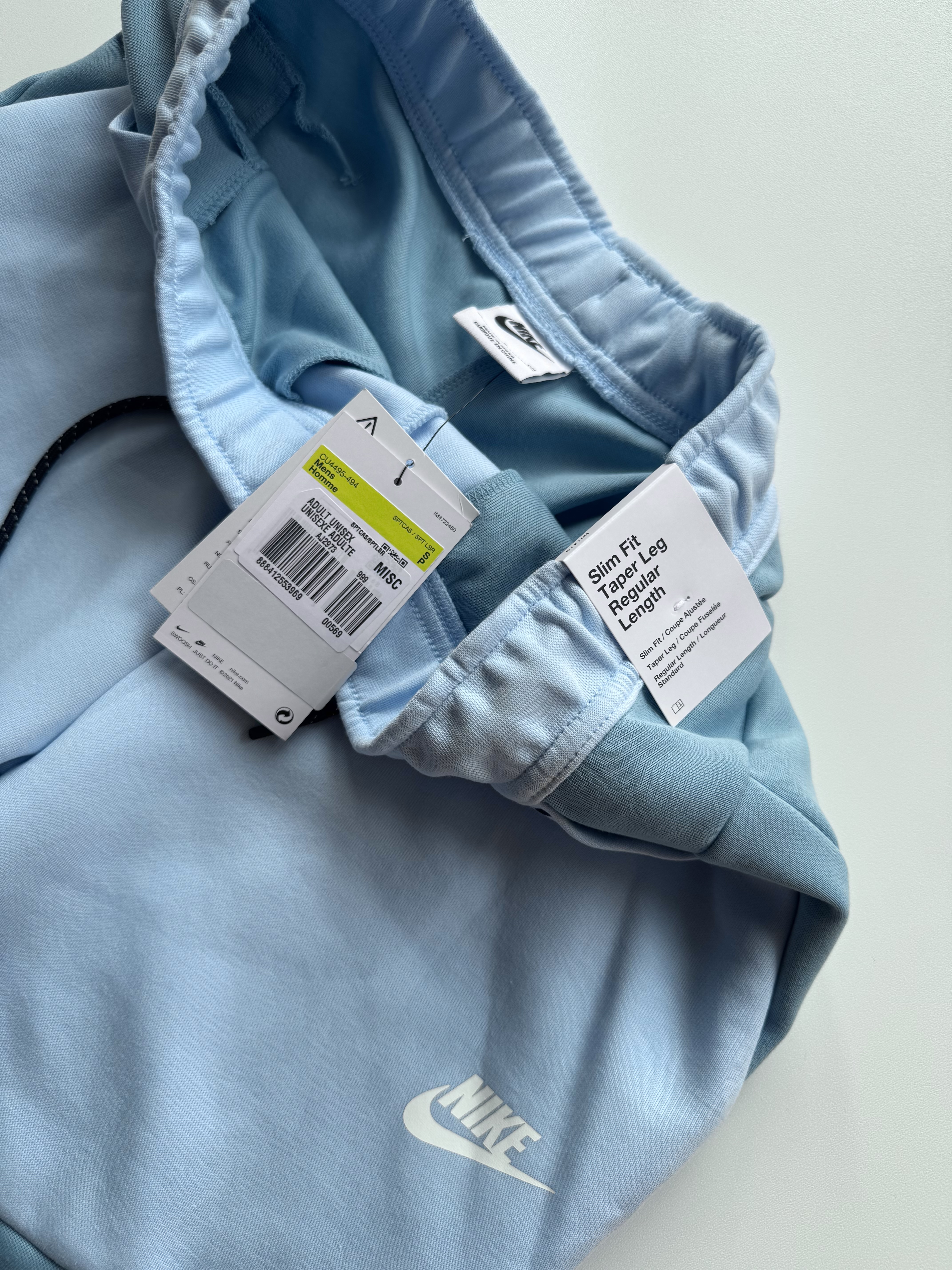 Nike Tech Fleece 2021 Hover