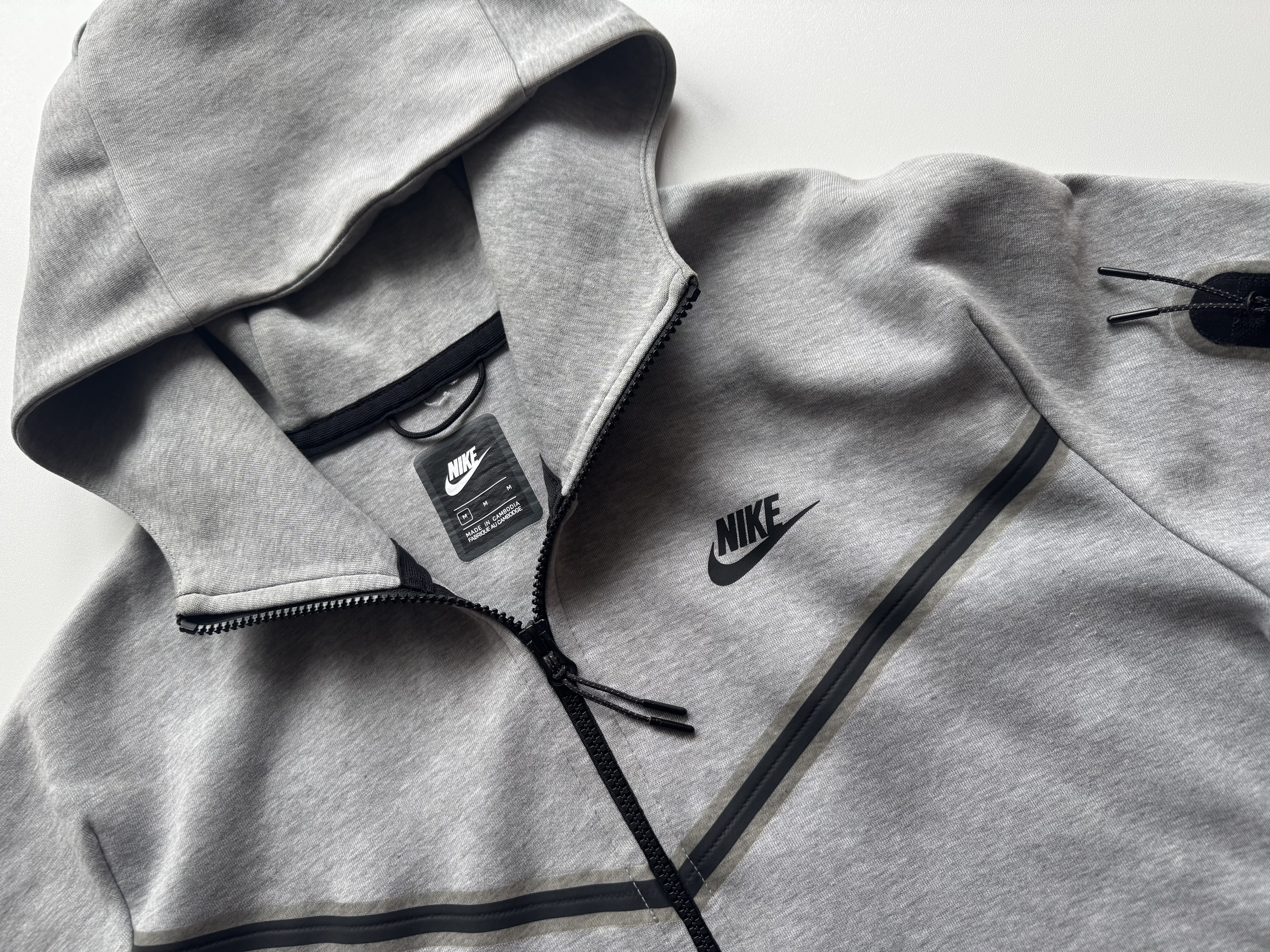 Nike Tech Fleece 2021 Hover