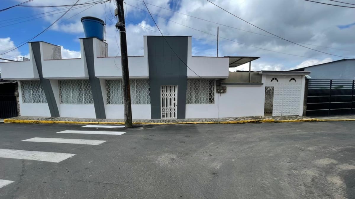 Casa Rentera en Vía Quito, Km 5 — foto 1