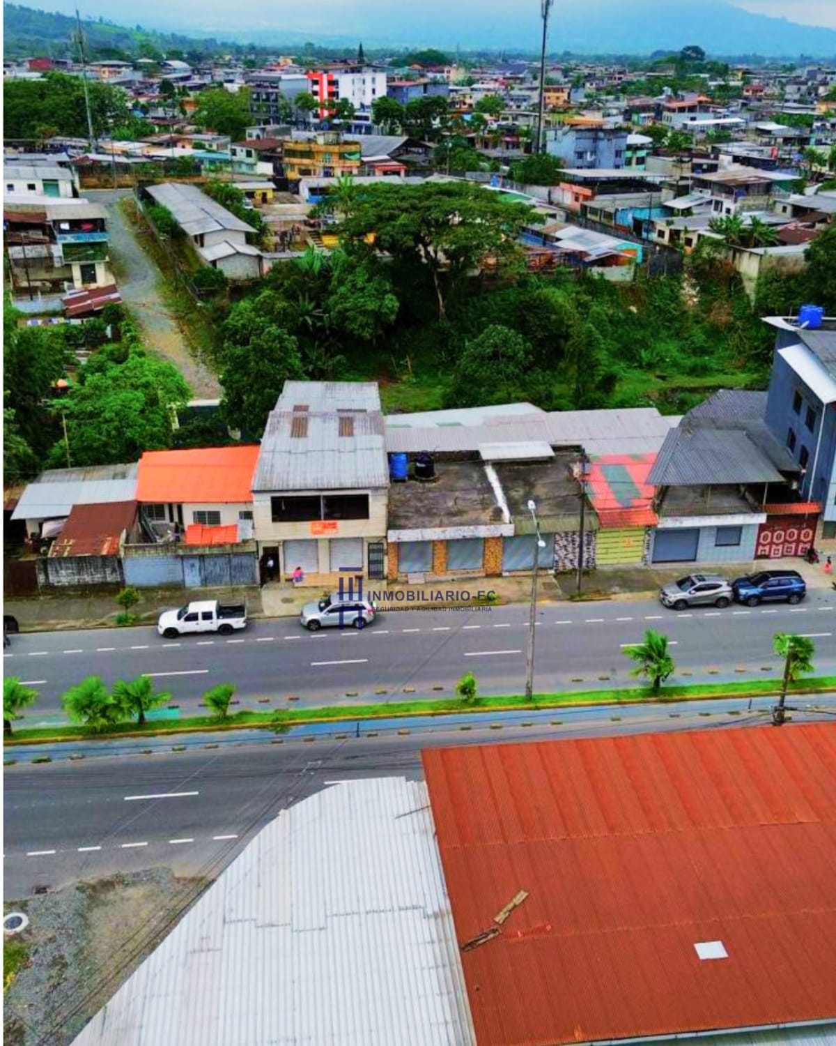 Casa Comercial en Av. Tsafiqui — foto 2