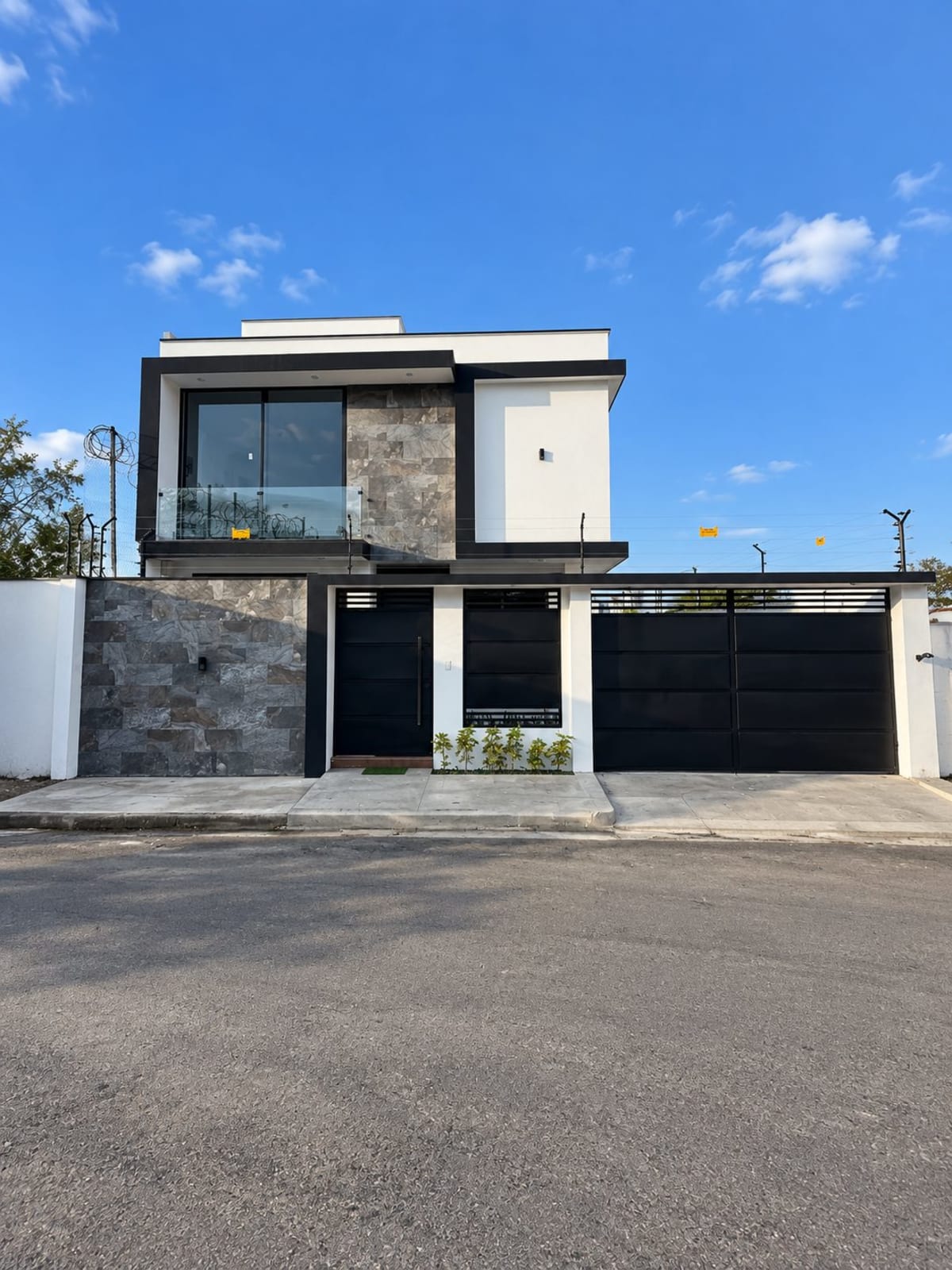 Urbanización Shamadi en Santo Domingo