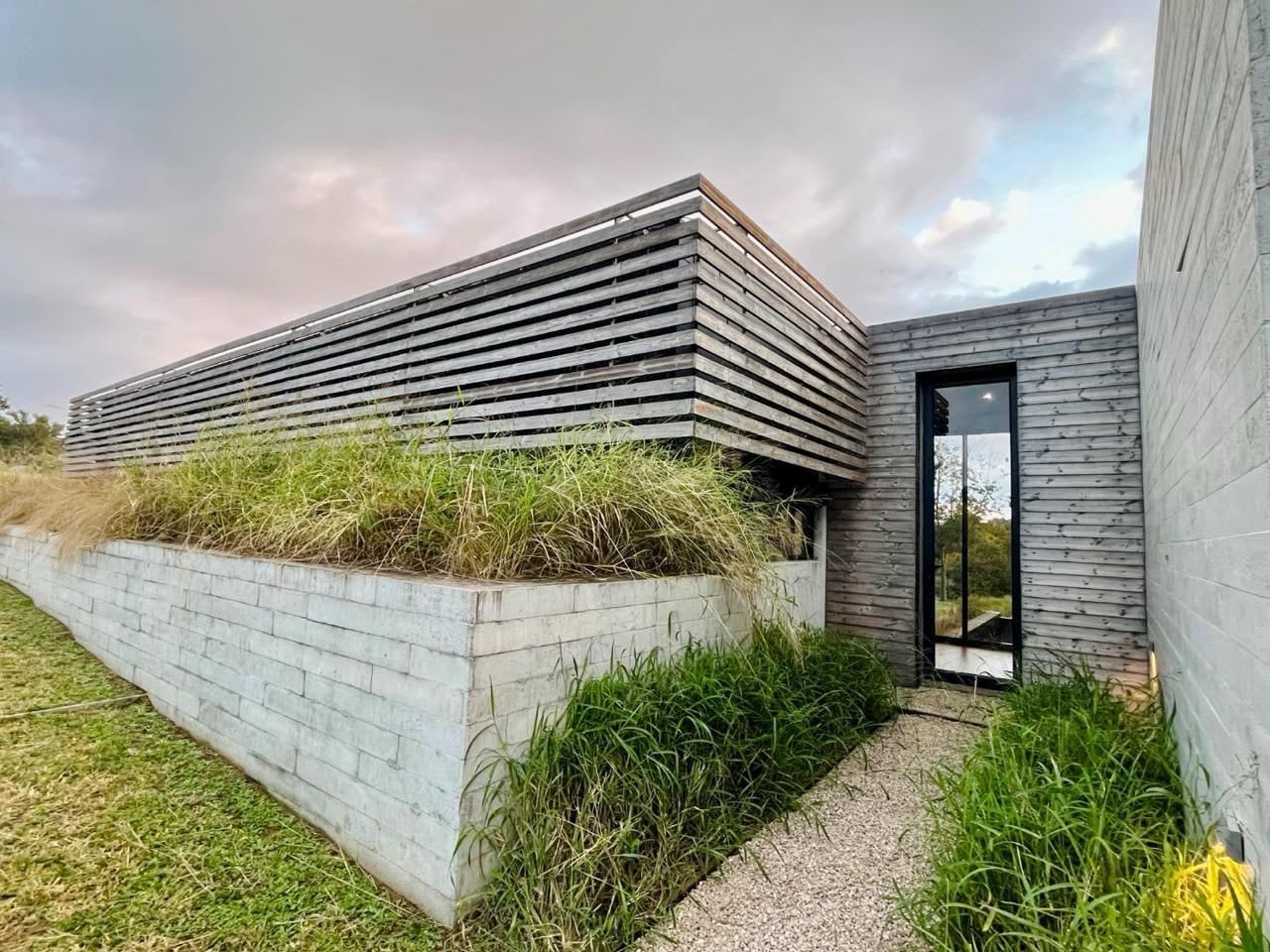 Monaghan Farm architecture