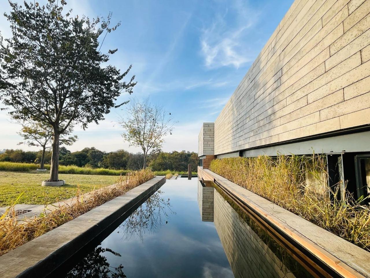 Monaghan Farm architecture