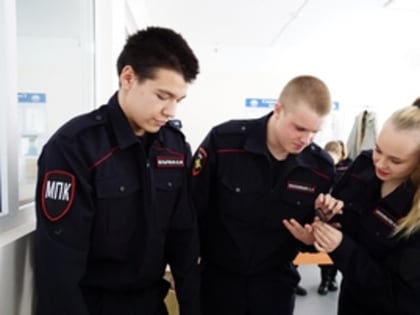 В Магнитогорске  действующие сотрудники и ветераны следственных подразделений встретились со студентами