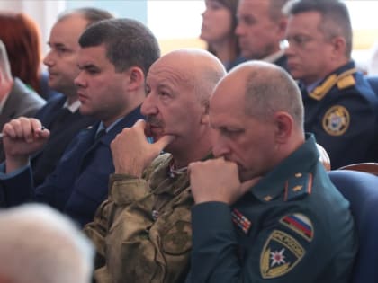 Губернатор Челябинской области Алексей Текслер провел областное совещание 