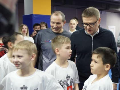 Более 10 тысяч южноуральцев занимаются боксом