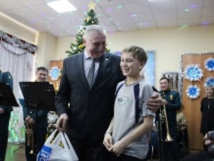 Председатель Собрания депутатов принял участие в "Ёлке желаний"