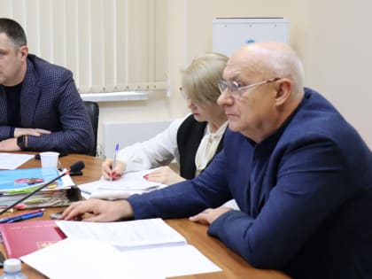 Внимание – нуждающимся в заботе:  рекомендации комиссии по социальной политике на летнюю оздоровительную кампанию