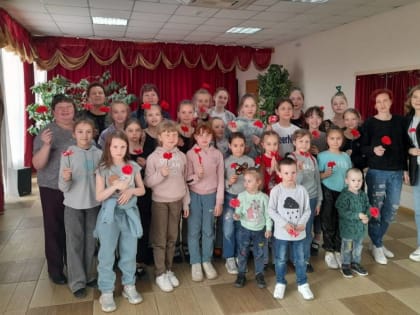 В Уйском районе прошла акция «Гвоздика памяти», посвященная Героям Великой Отечественной войны