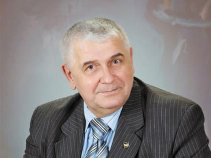 С днем рождения и с новой книгой!