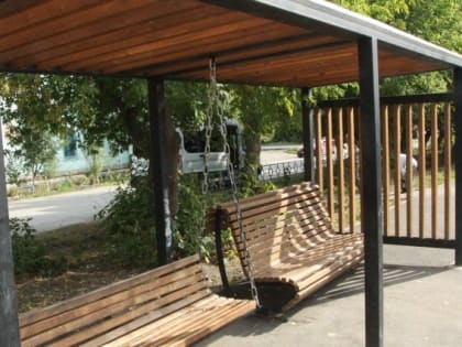 В поселке Новосинеглазово завершается сезон благоустройства