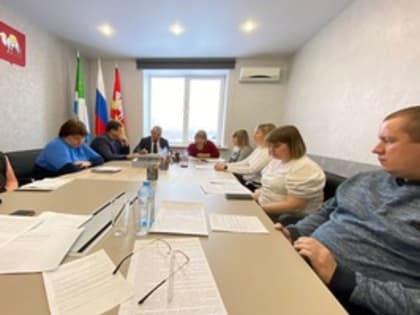 Публичные слушания по проекту решения Собрания депутатов Ашинского муниципального района о бюджете Ашинского муниципального района на 2023 год и на плановый период 2024 и 2025 годо