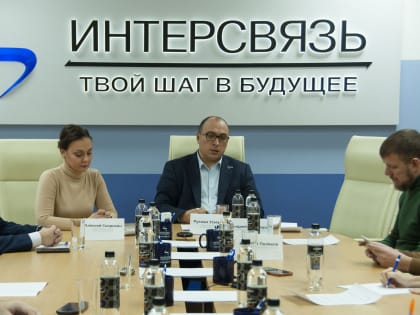 Уперлись в столб: "Интерсвязь" потребовала от МРСК решить разногласия без ущерба для населения