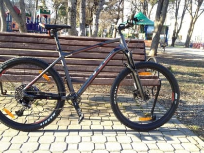 Магнитогорец пробрался в чужой дом и украл велосипед и электроинструменты