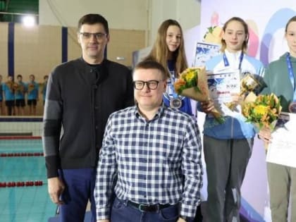 Алексей Текслер наградил победителей «Кубка Попова»