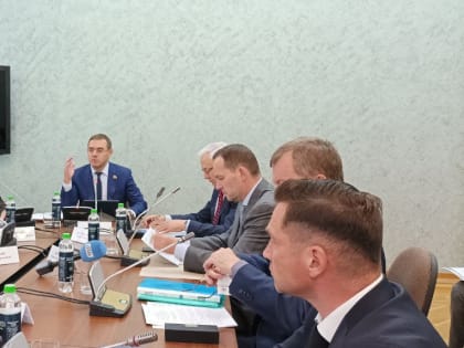 Александр Лазарев: В Законодательном Собрании разработан законопроект, который будет способствовать развитию в Челябинской области электротранспорта