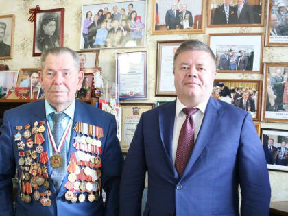 Станислав Мошаров побывал в гостях у ветерана Великой Отечественной войны