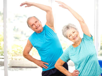 «Дорогие мои старики»: полезный ресурс для южноуральцев серебряного возраста