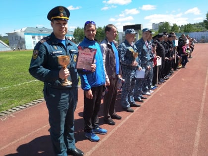 В Златоусте прошел «Мемориал памяти». Кубок достался сотрудникам МЧС